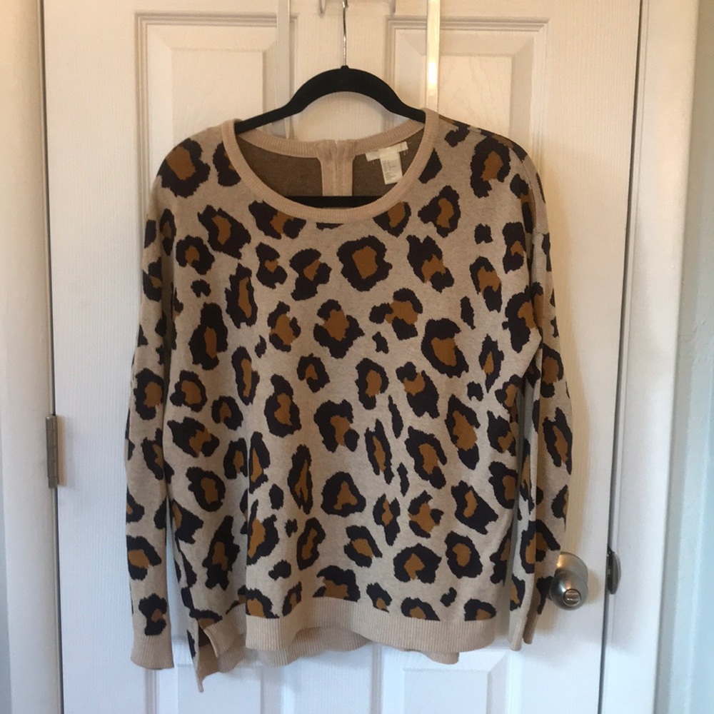 Leopard sweater